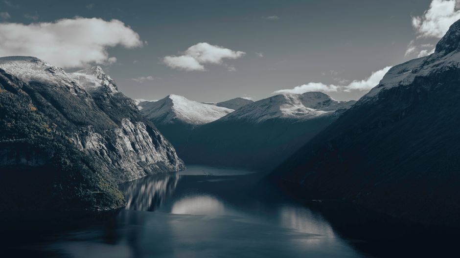 Geografi: En Dypdykk i Jordens Landskap
